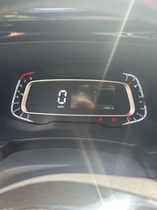 СРОЧНО! Продам Kia Sonet Prestige 2025