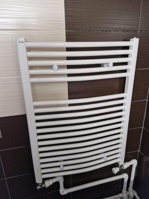 De vanzare Radiatoare oțel Purmo + portprosop Radox