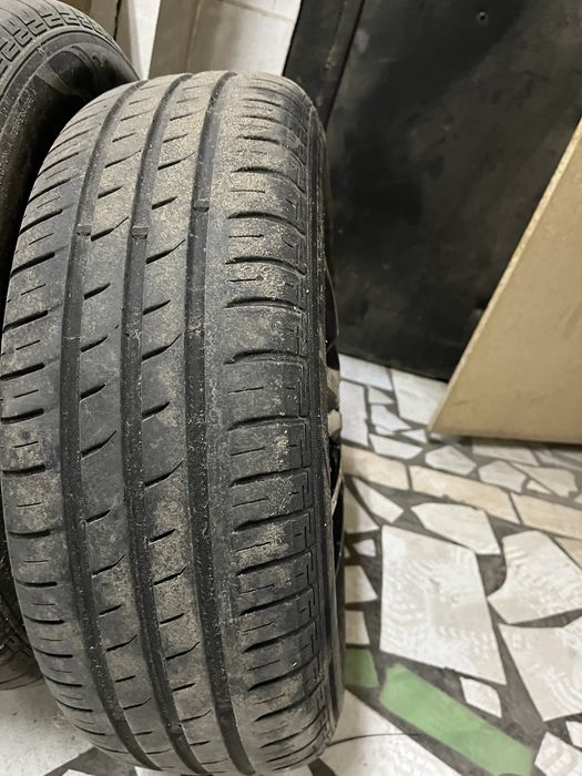 Продам шины с дисками R 14
