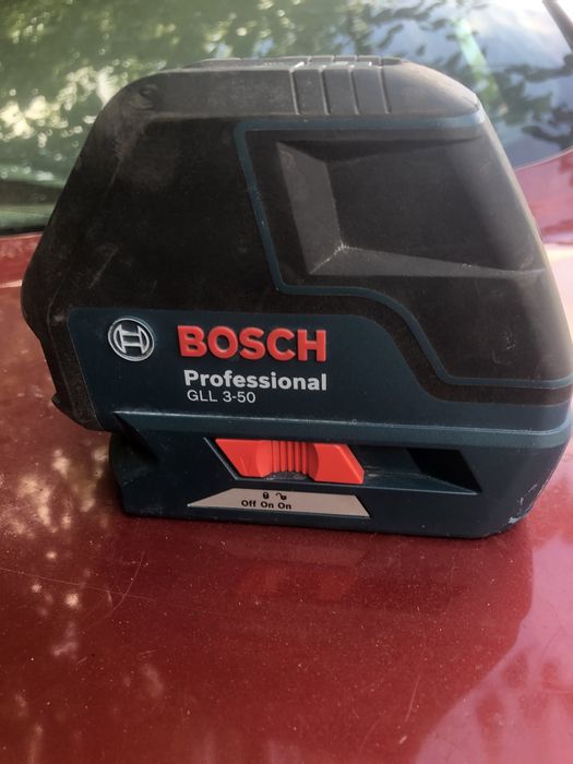 Vand laser de constructii.