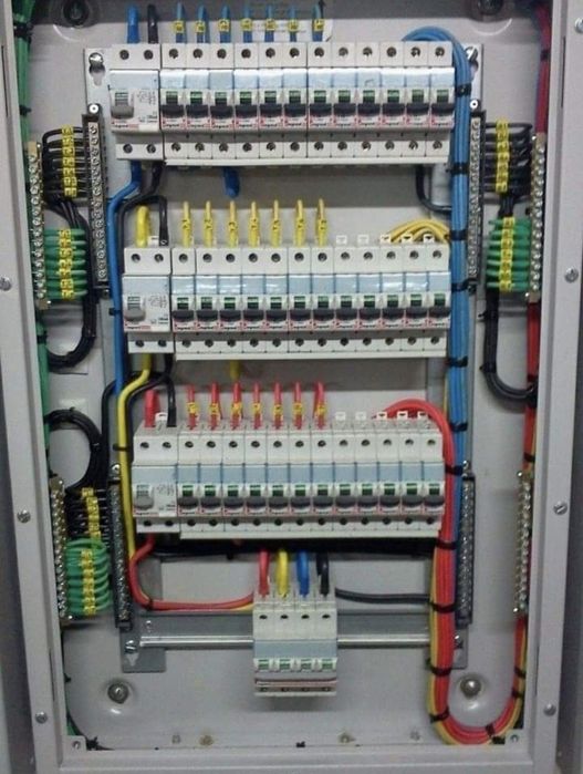 Montaj Camere Supraveghere Video, Panouri Fotovoltaice, Alarme.