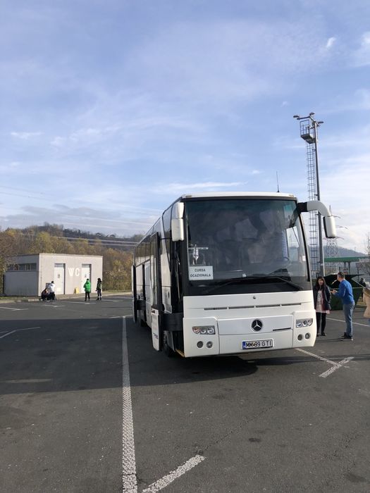 Închirieri autocare- transport persoane in regim ocazional