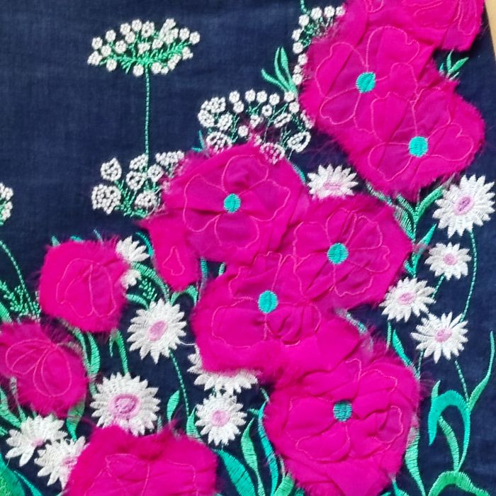 Рокля юнона,рокля с бродирани шевици ,с 3Д цветя,шифон и мн.др