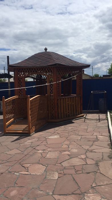 Беседка из дерева