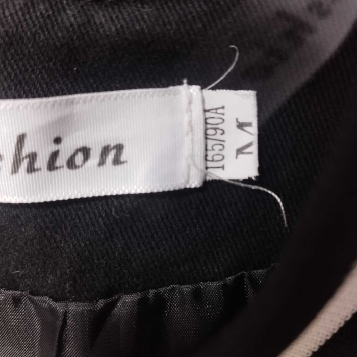 Продам куртку, не подошёл размер.