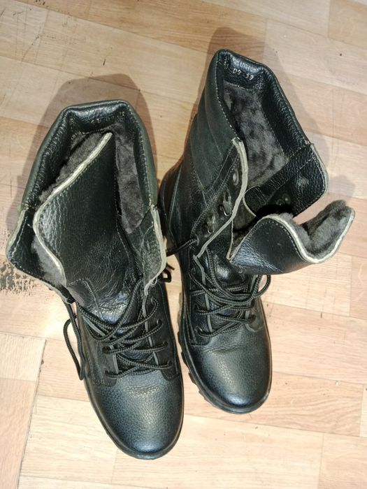 Берцы40 размер зимние