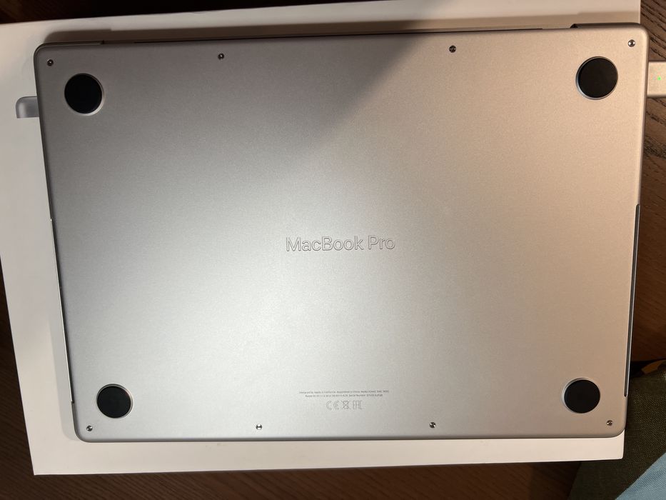 Macbook Pro 14 2021