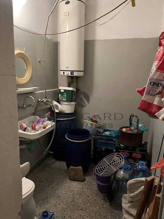 Продава се Двустаен апартамент в Пловдив, Изгрев - 50 кв.м за 1100 €/кв.м - Снимка #3