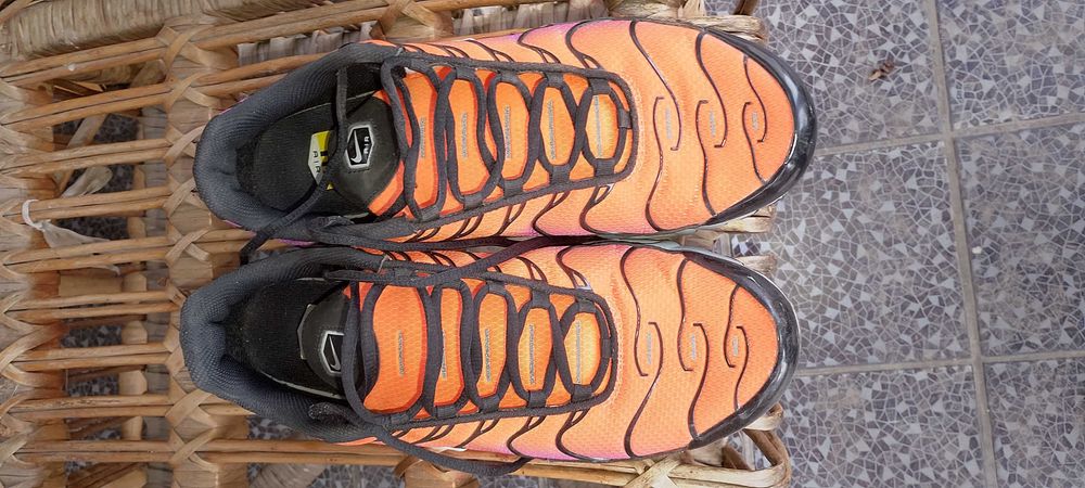 Продавам маратонки