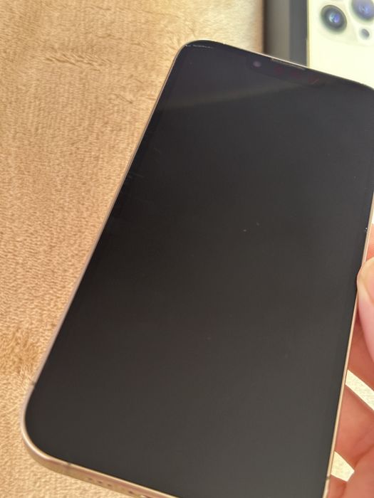 iPhone 13 pro Gold