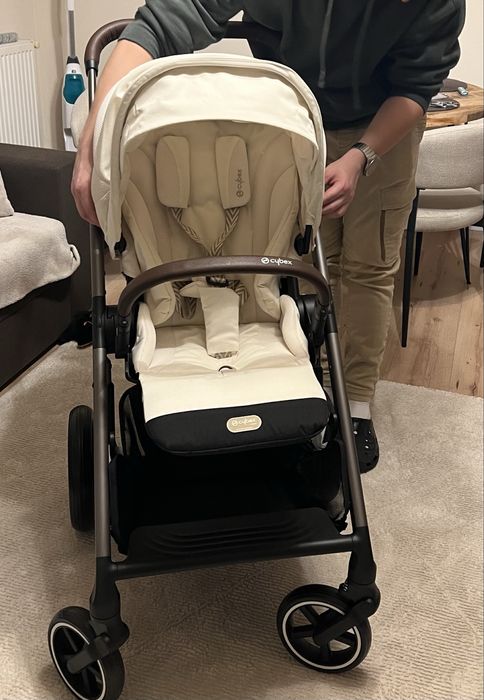 Carucior Cybex Balios S Lux pachet 4 in 1
