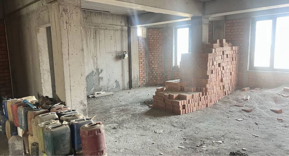 Яккасарайский район 113м² 3-4ком Кирпичный дом, коробка