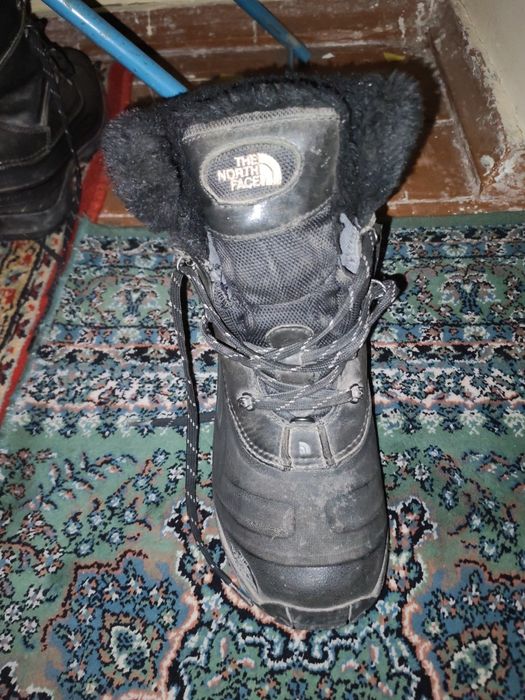 Waterproof The North Face.