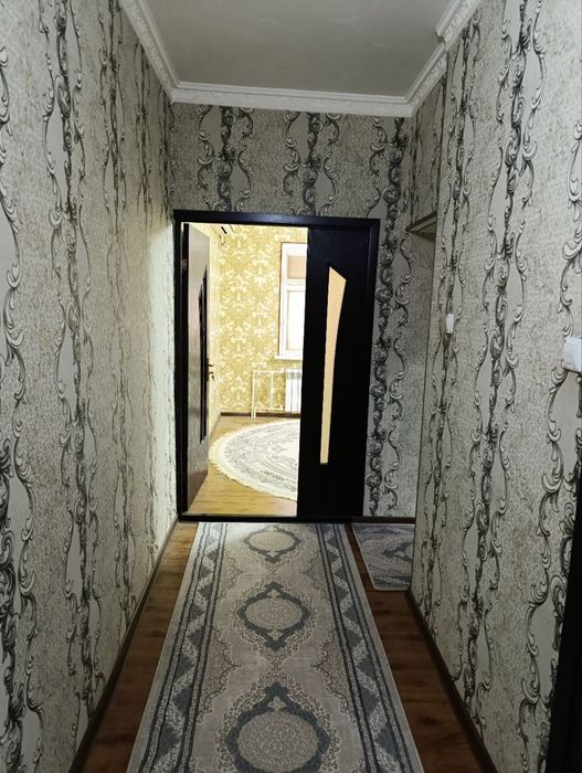 Продаётся 2/5/5,болкон 2х6, Карасу 1,ор-р кафе Дуньё! С обстановкой!