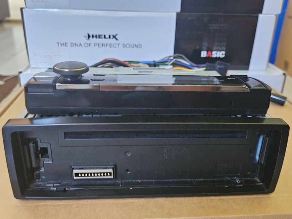 Плеър за кола Kenwood KDC-BT73DAB