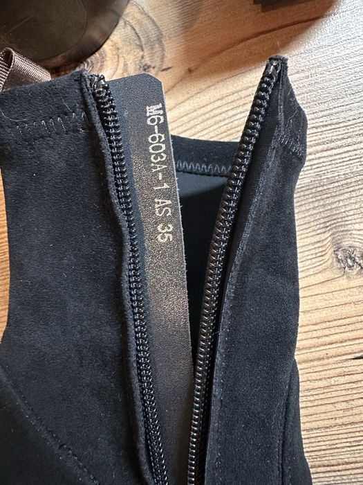 Ботильоны замшевые