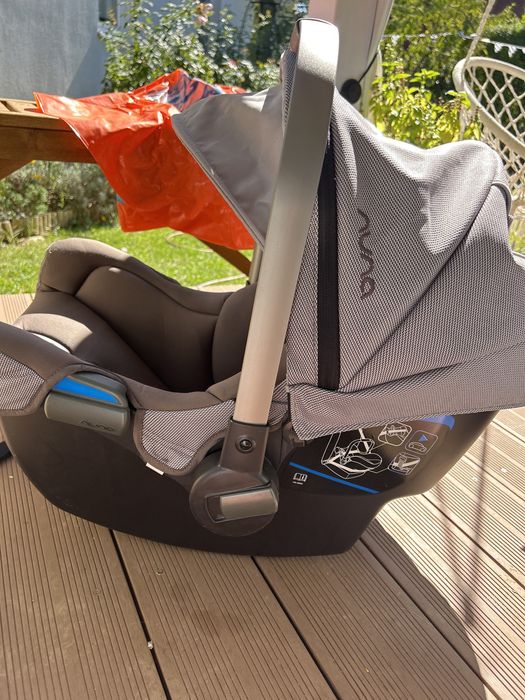 Scoica Nuna prindere in centuri