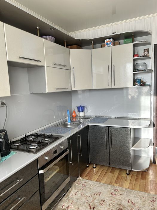 Продам кухонный гарнитур