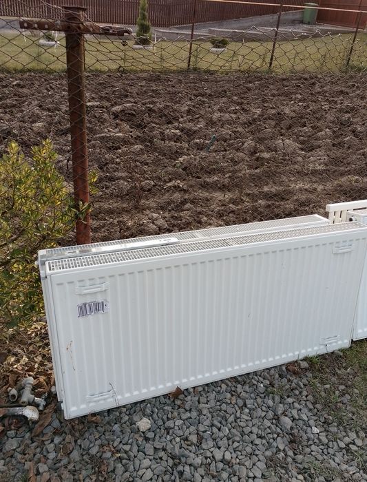 Calorifere otel stare buna