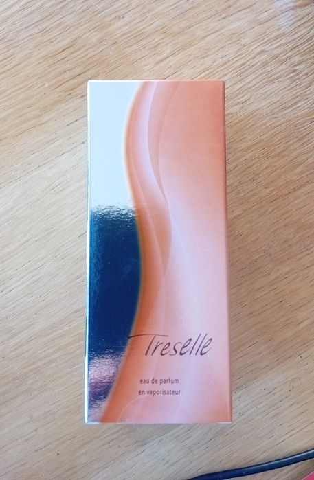 Apa de parfum Treselle