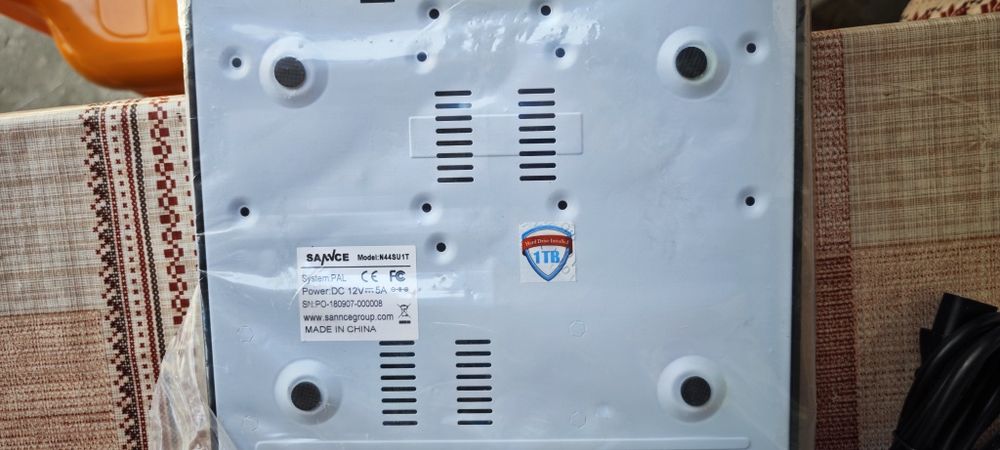 NVR Sannce N44SU 1T комплект с 4 POE камери