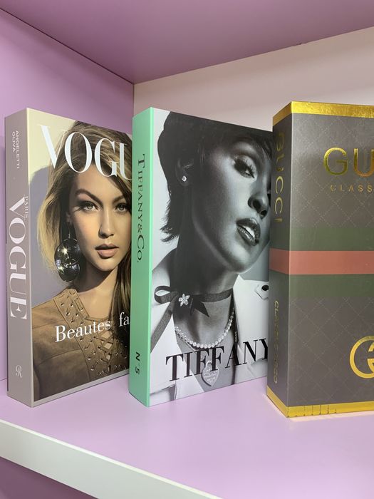Книги, декоративные