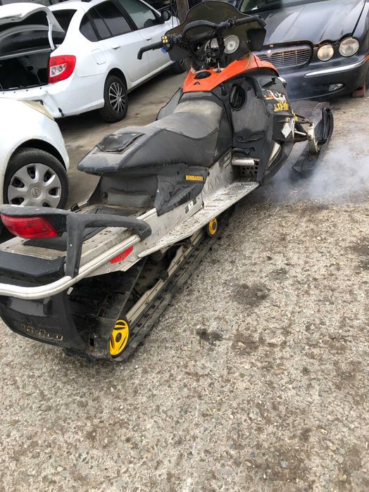 snowmobil bombardier