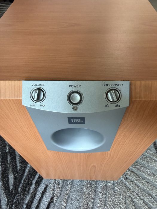 JBL SUB-178 8”  Subwoofer