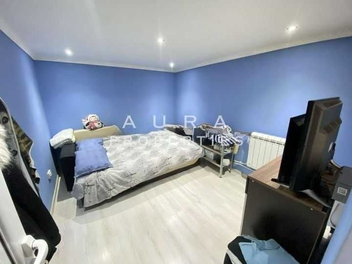 Продава се Къща в Разград, Бели Лом - 310 кв.м за 537 €/кв.м - Снимка #3