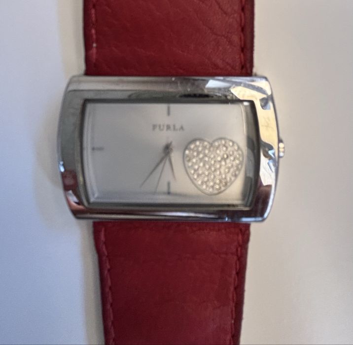 Часовник Furla с каишка естествена кожа и камъни Swarovski