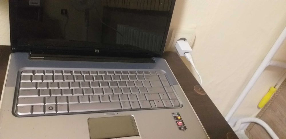 Лаптоп НР Павилион...За ЧАСТИ
