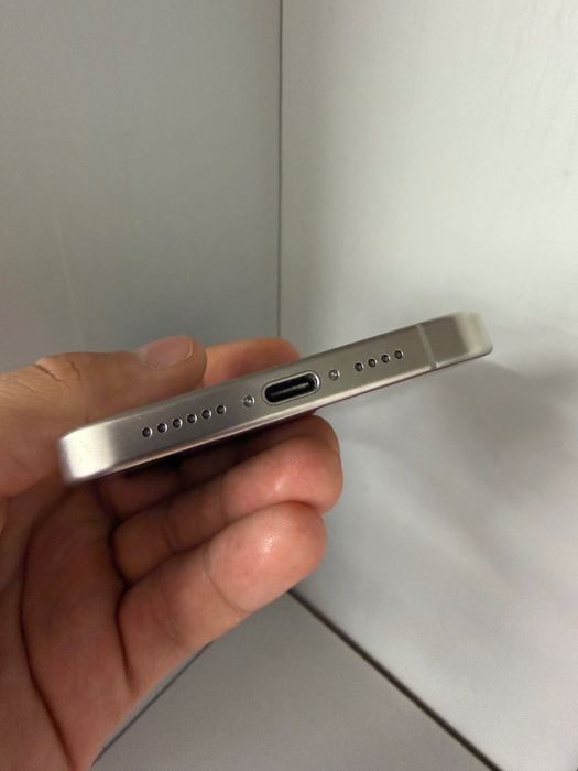 Продам iphone 15 pro max