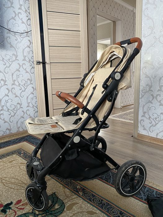 Коляска Skillmax, в отличном состоянии