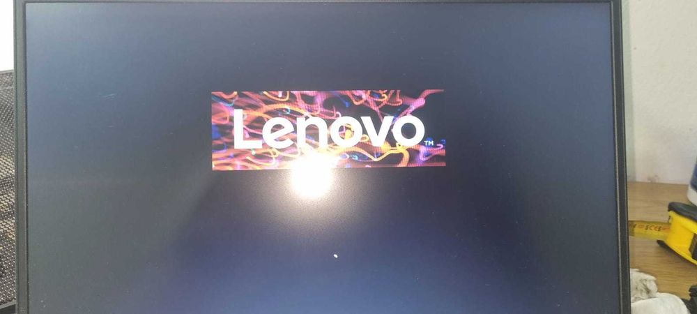 Laptop LENOVO idea pad 3
