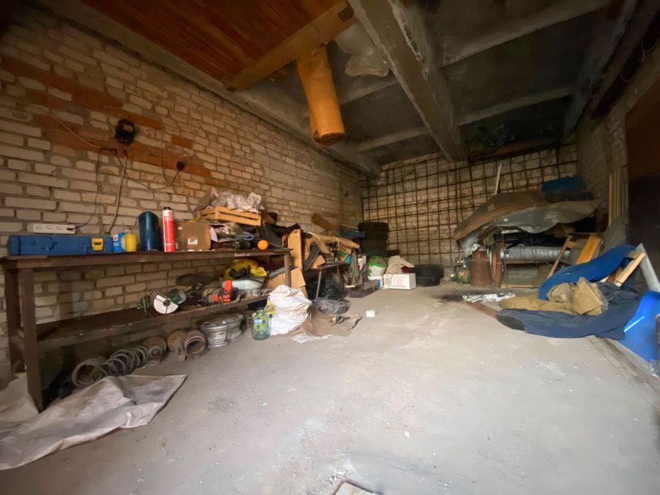 Продам гараж срочно