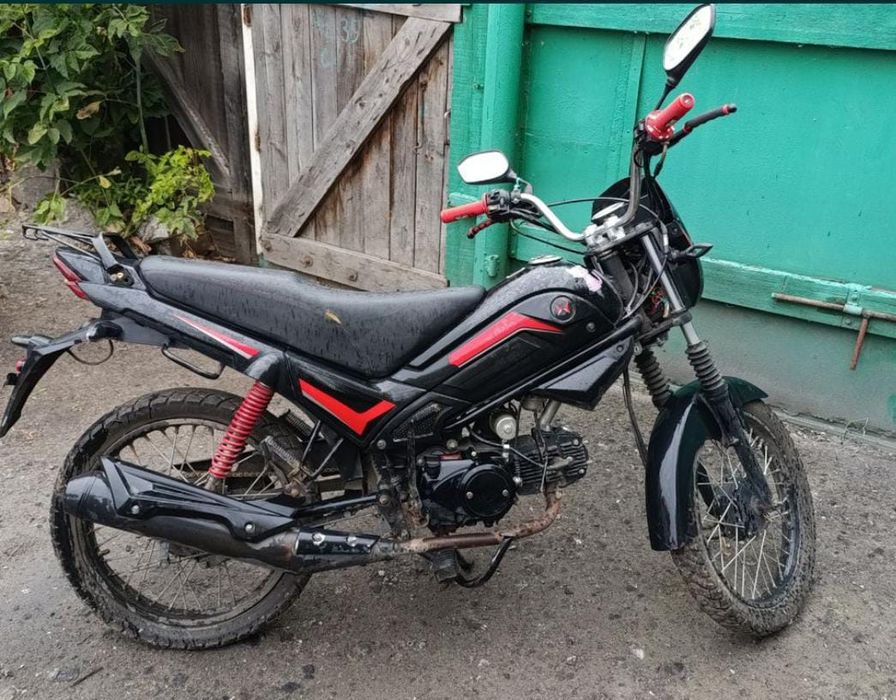 Продам мотоцикл триклер 110 кубов