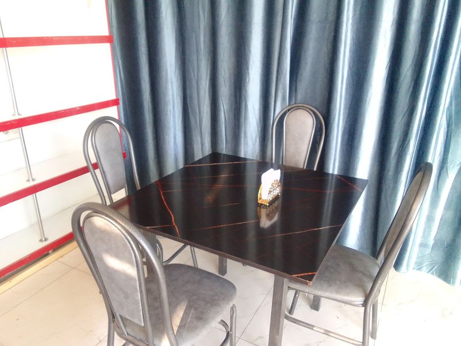 3 комплект стол стул янги