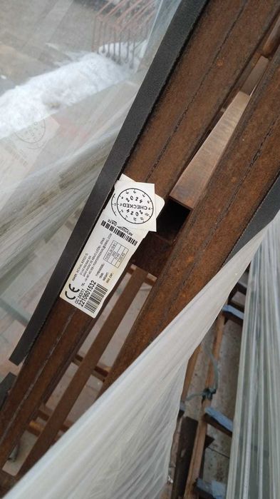 Стекло триплекс 10+10 мм.