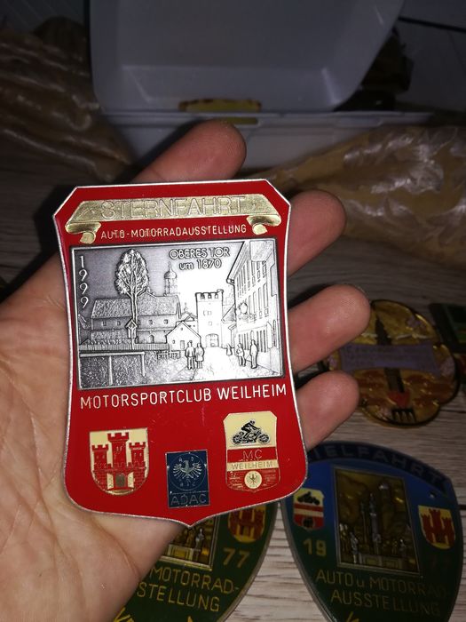 Нови ретро мото и авто емблеми. Немски колекционерски.