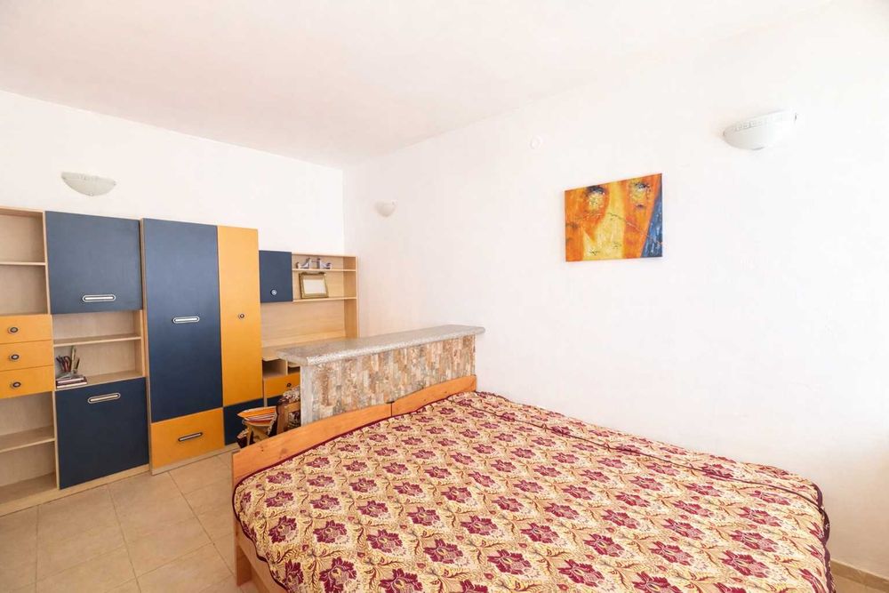 Продава се Двустаен апартамент в к.к. Слънчев бряг - 56 кв.м за 519 €/кв.м - Снимка #1