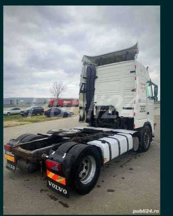 Cap tractor VOLVO FH440