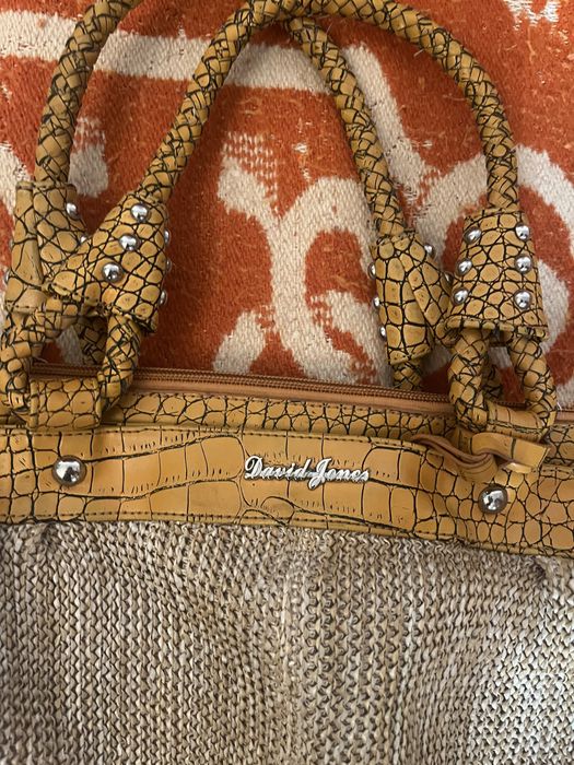 Geanta dama David Jones