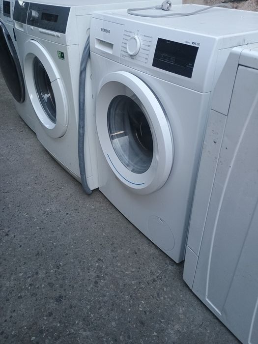 Mașină de spălat rufe clasa AA Candy Hoover
