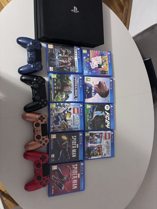 Play Station 4 Pro