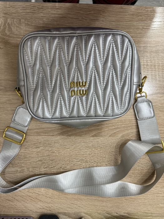 Сумочка miu miu серая