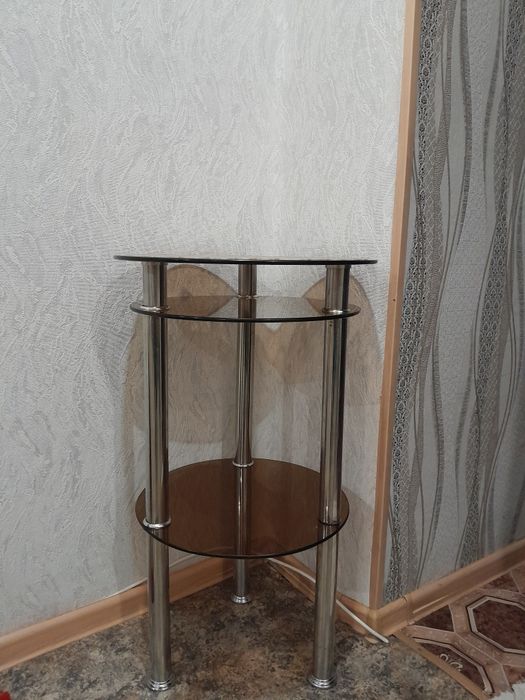 Журнальный столик