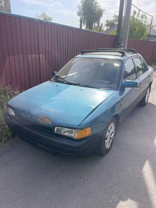 Mazda 323 автомат 1993 г.в.