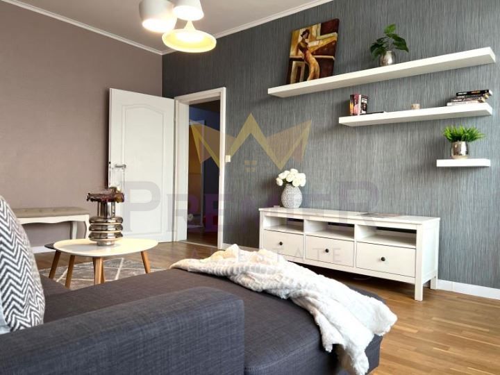 Дава се под наем Четиристаен апартамент в Варна, Чаталджа - 90 кв.м за 918 € - Снимка #1