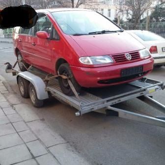 VW Sharan на части