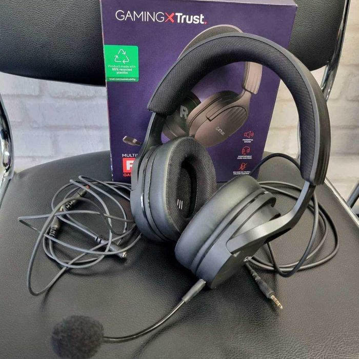 Геймърски слушалки Trust GXT Fayzo –  с микрофон, като нови!